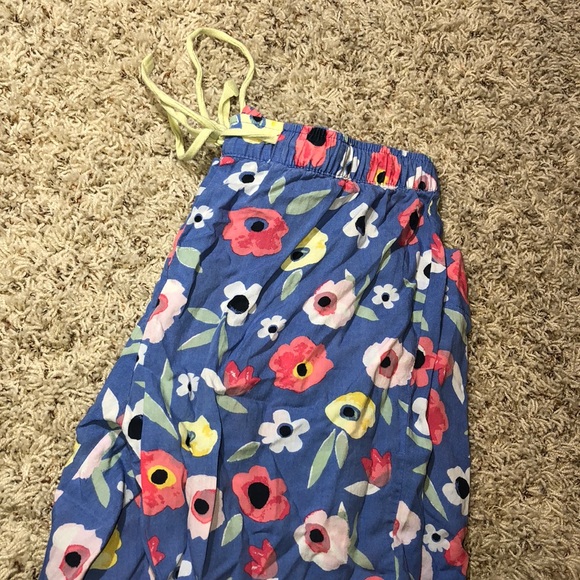 Target pajama pants with drawstring and flowers - Picture 6 of 6